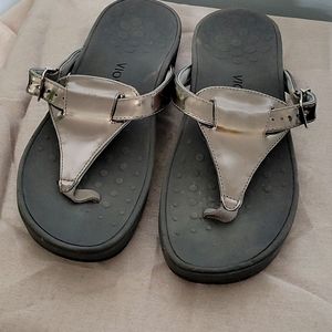 Vionic Sandals size 9-sold